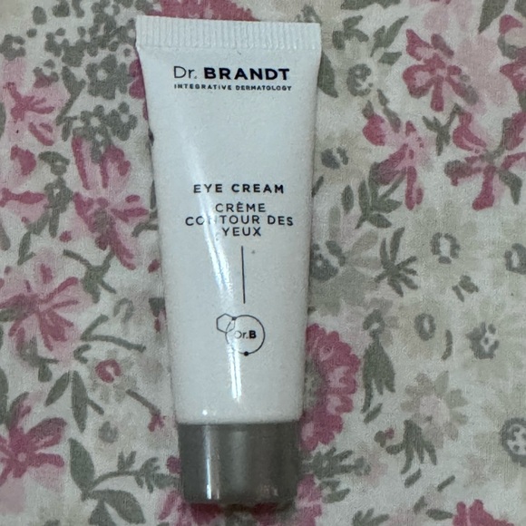 🤍Korean Skincare Bundle💚 - Picture 3 of 5